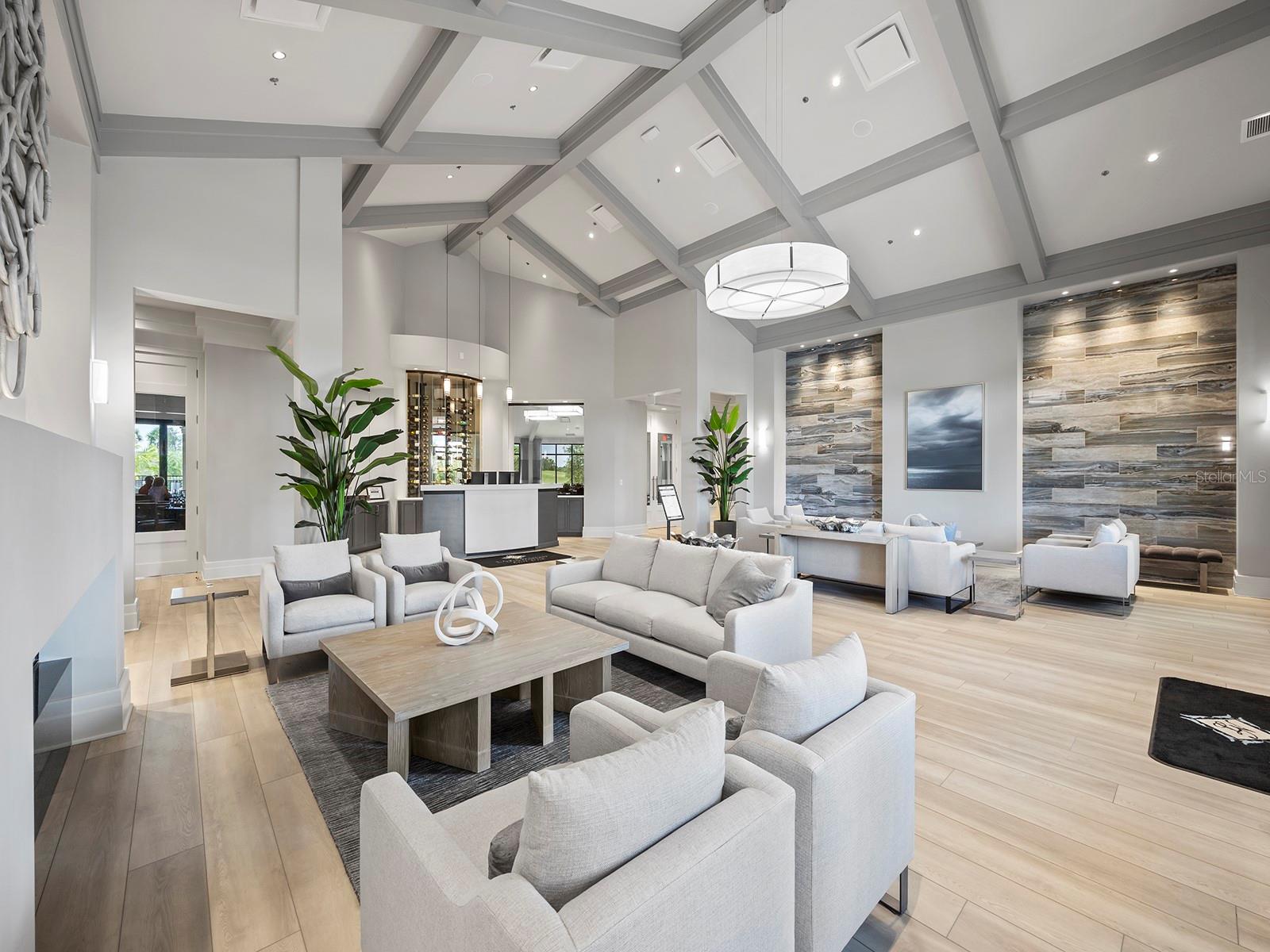LAKEWOOD NATIONAL - Residential