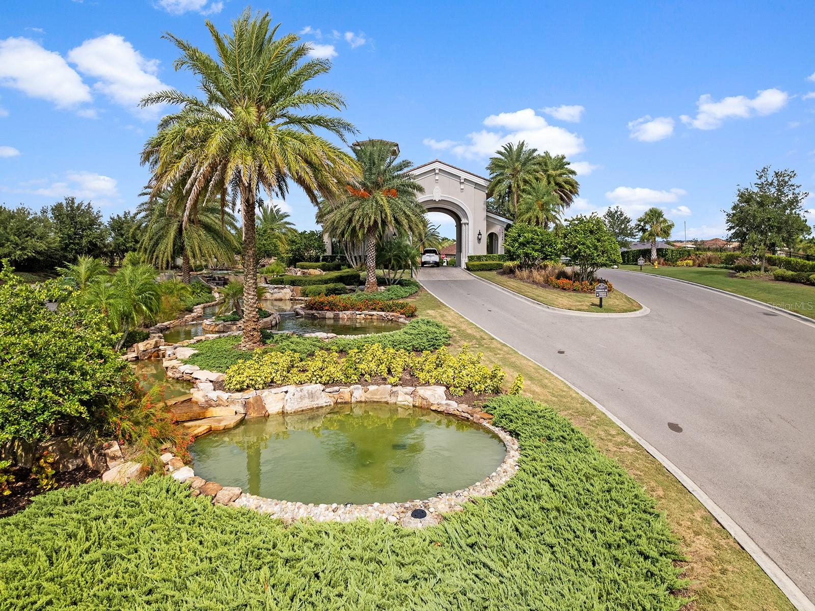 LAKEWOOD NATIONAL - Residential