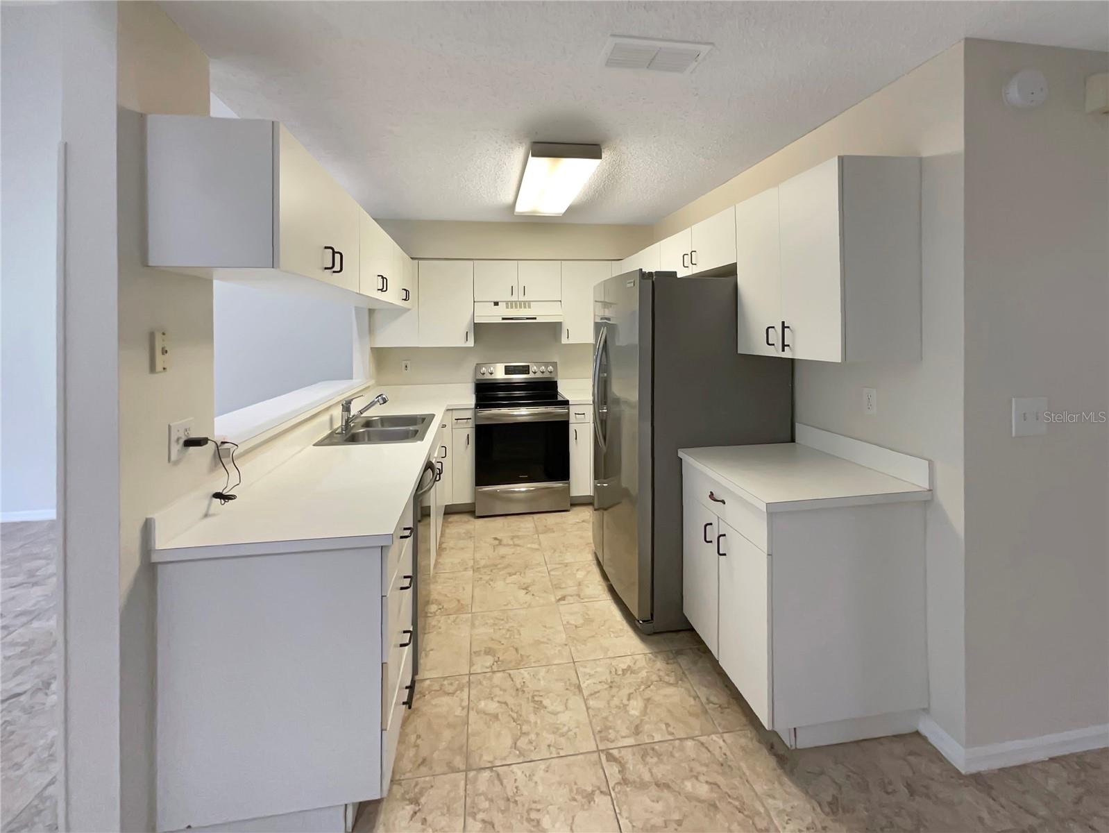 BRENTWOOD PARK - Residential