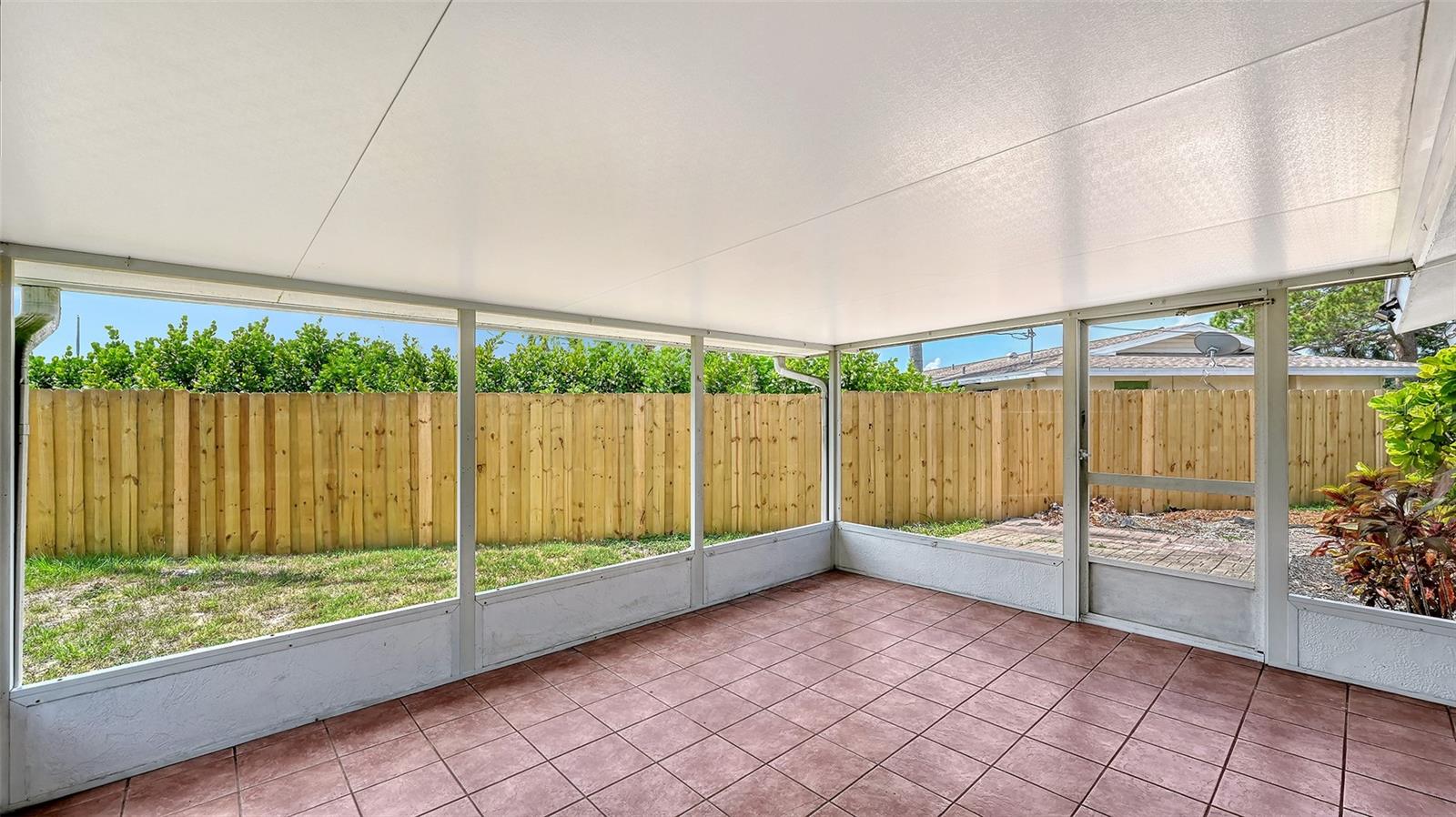 GULF GATE - Residential Lease