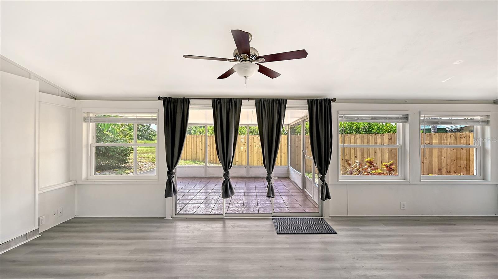 GULF GATE - Residential Lease