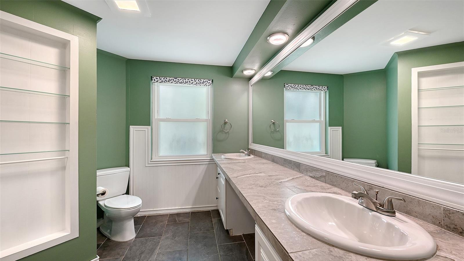 GULF GATE - Residential Lease