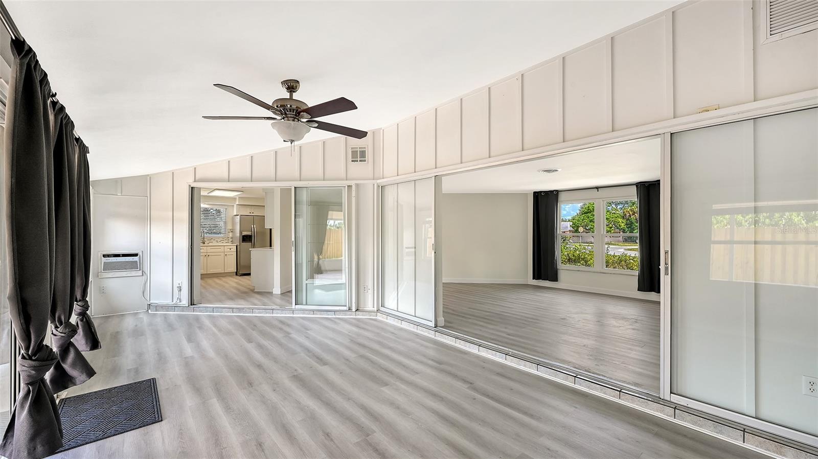 GULF GATE - Residential Lease