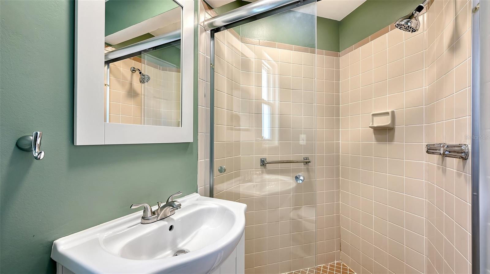 GULF GATE - Residential Lease