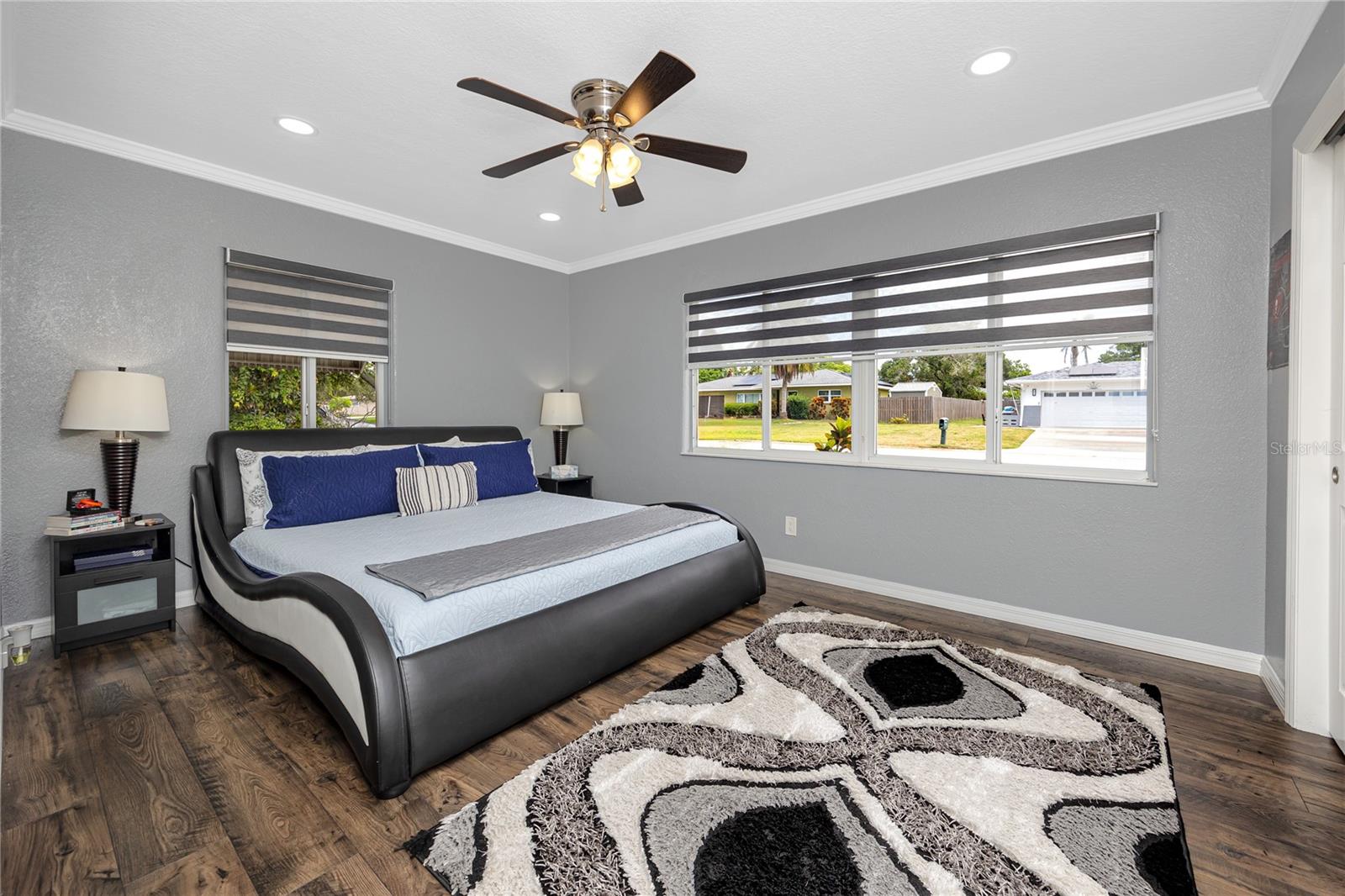 DOUGLAS MANOR ESTATES 1ST ADD - Residential
