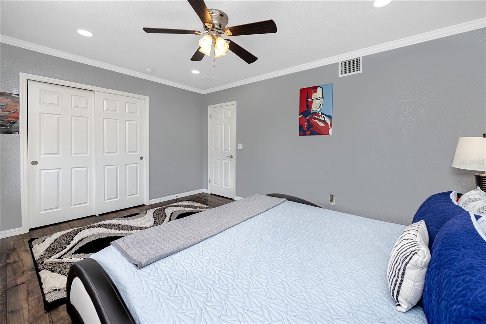 DOUGLAS MANOR ESTATES 1ST ADD - Residential