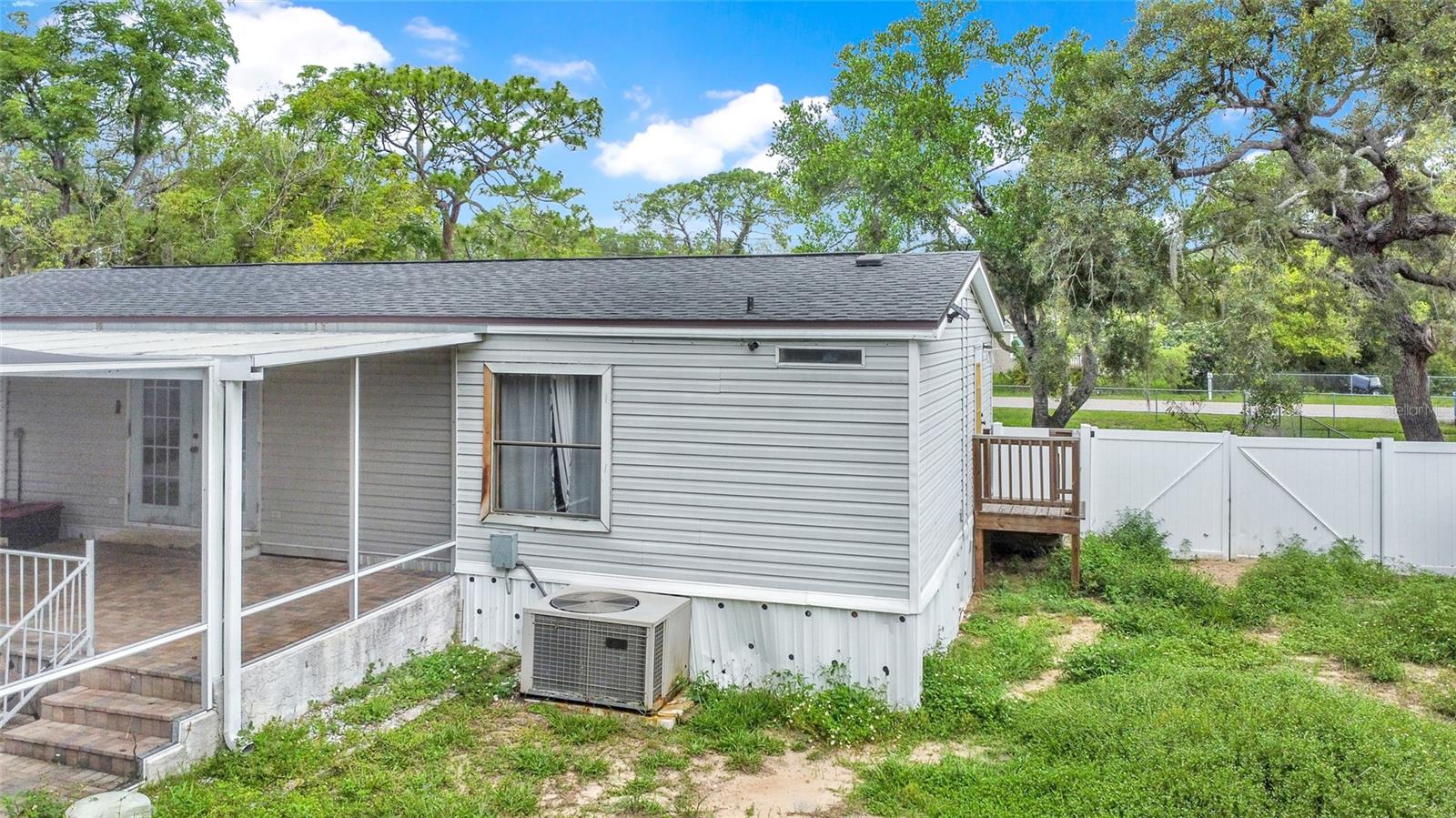 WEEKI WACHEE ACRES - Residential