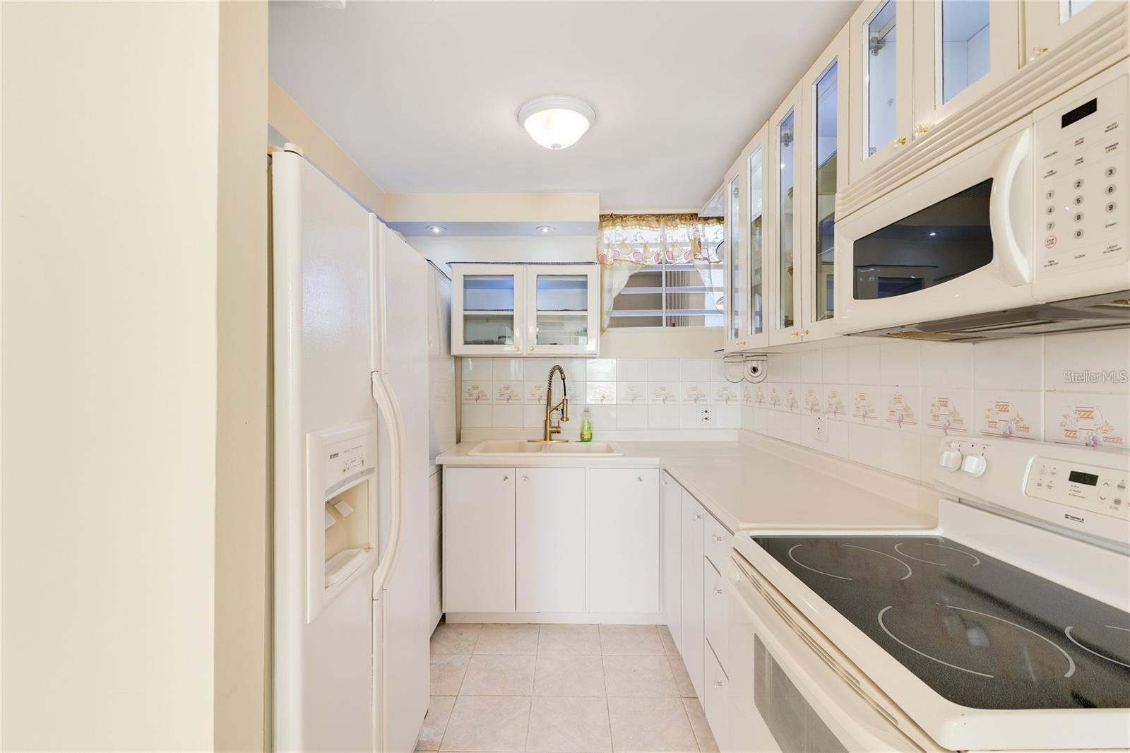 CONDOMINIO TROPICANA - Residential Lease
