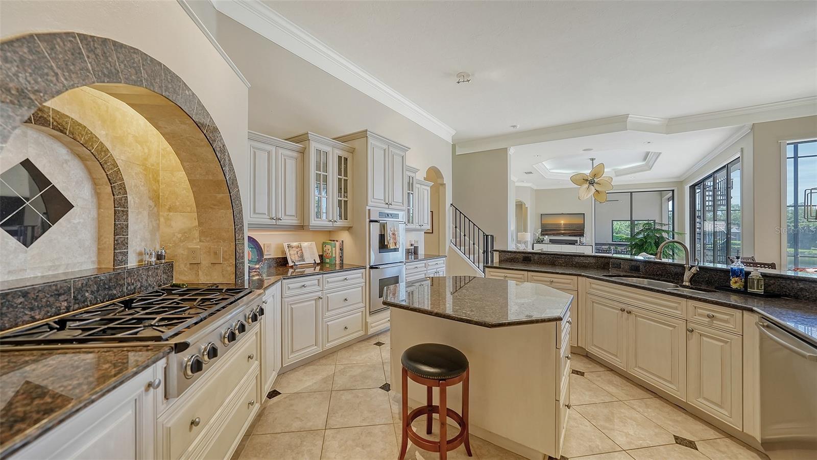 SILVER OAKS - Residential