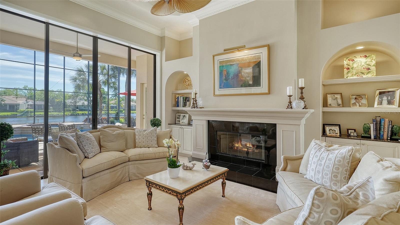 SILVER OAKS - Residential