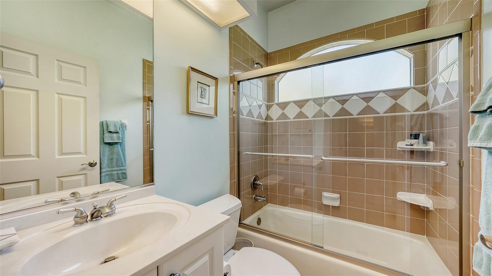 SILVER OAKS - Residential