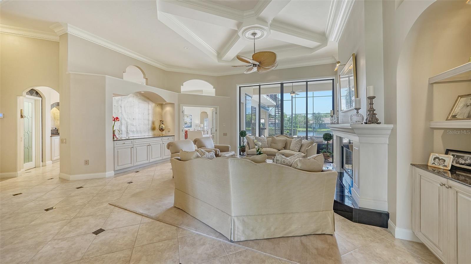 SILVER OAKS - Residential