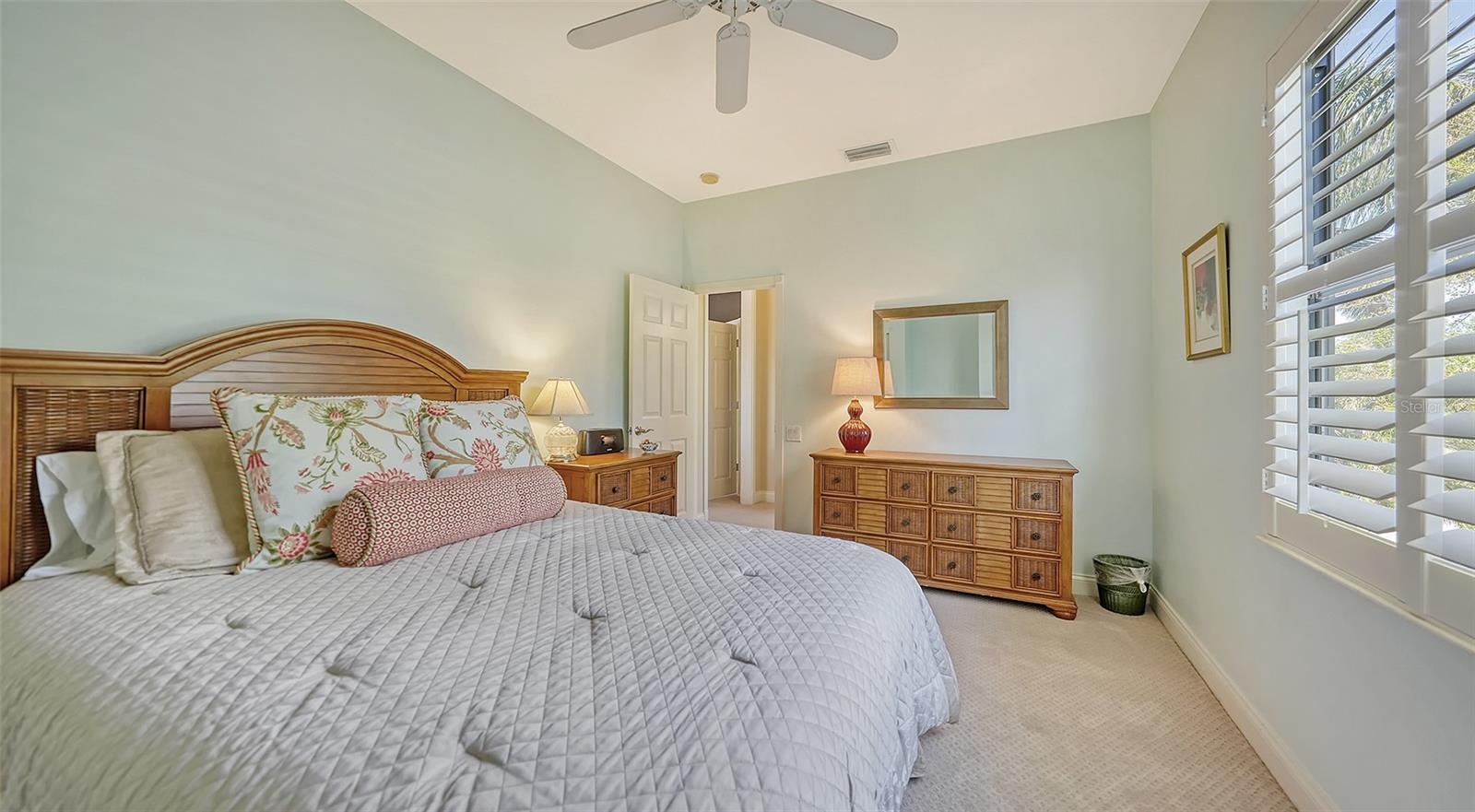 SILVER OAKS - Residential