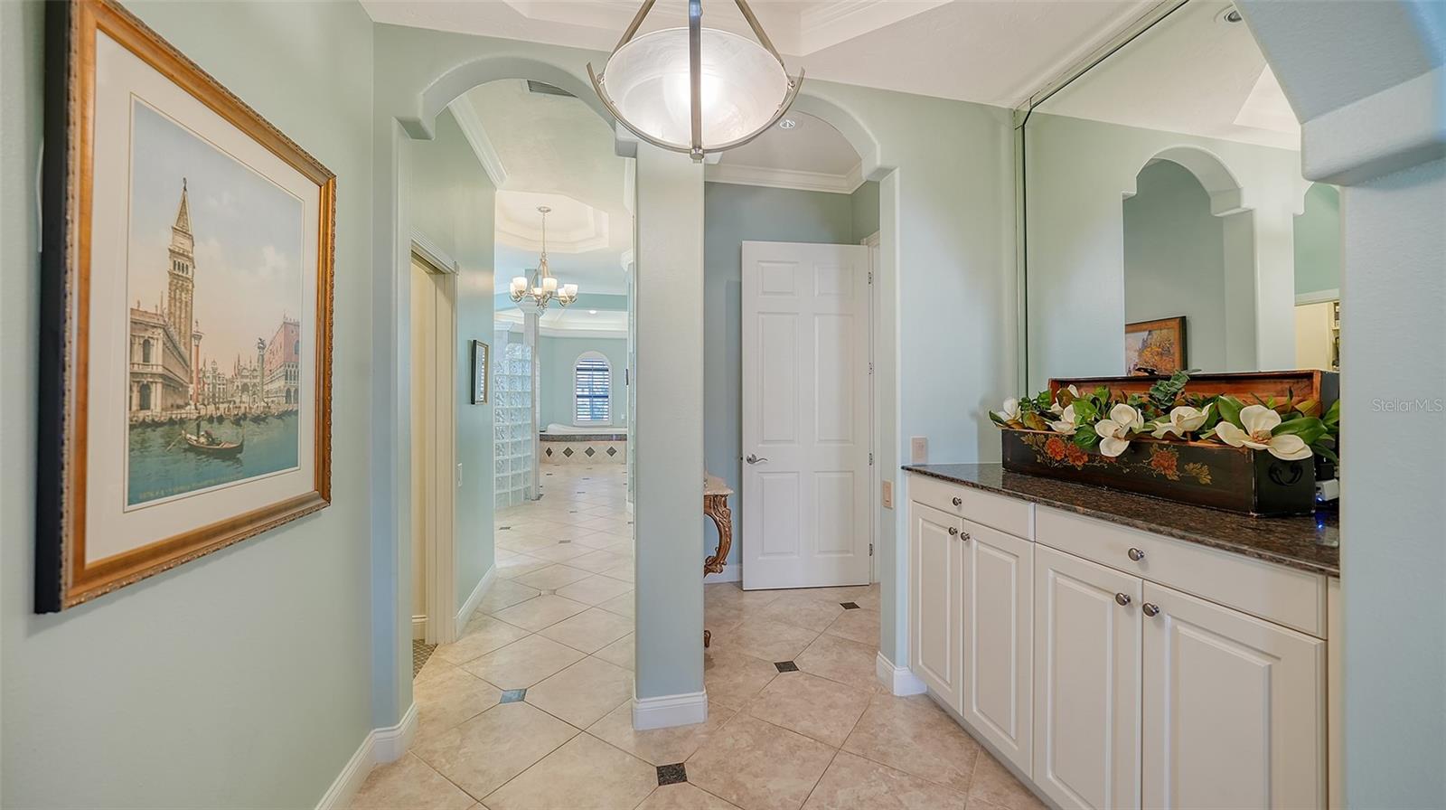 SILVER OAKS - Residential
