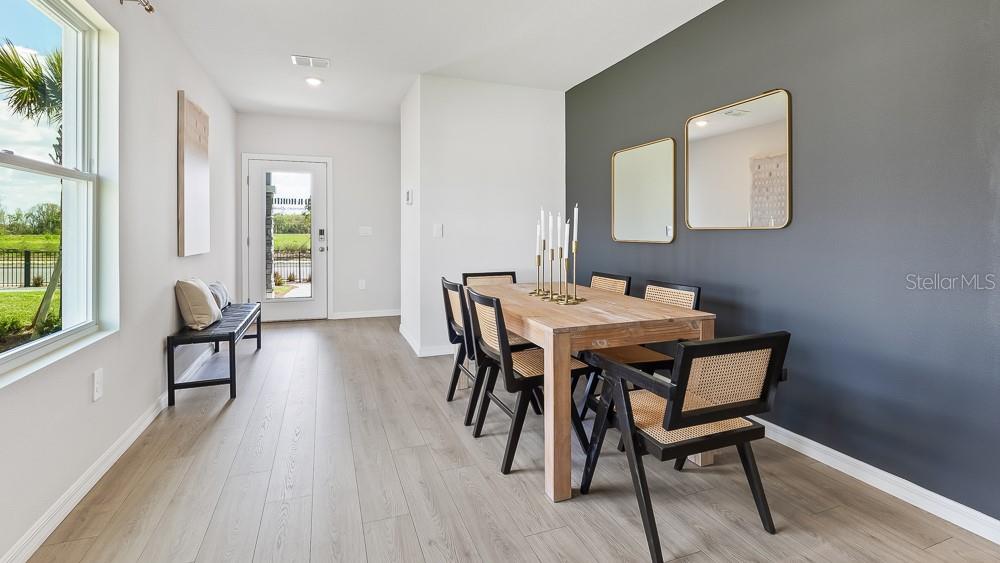 OAKFIELD TRAILS - Residential