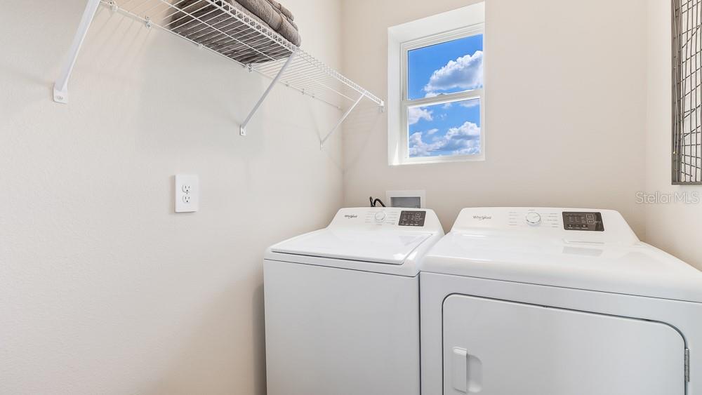 OAKFIELD TRAILS - Residential