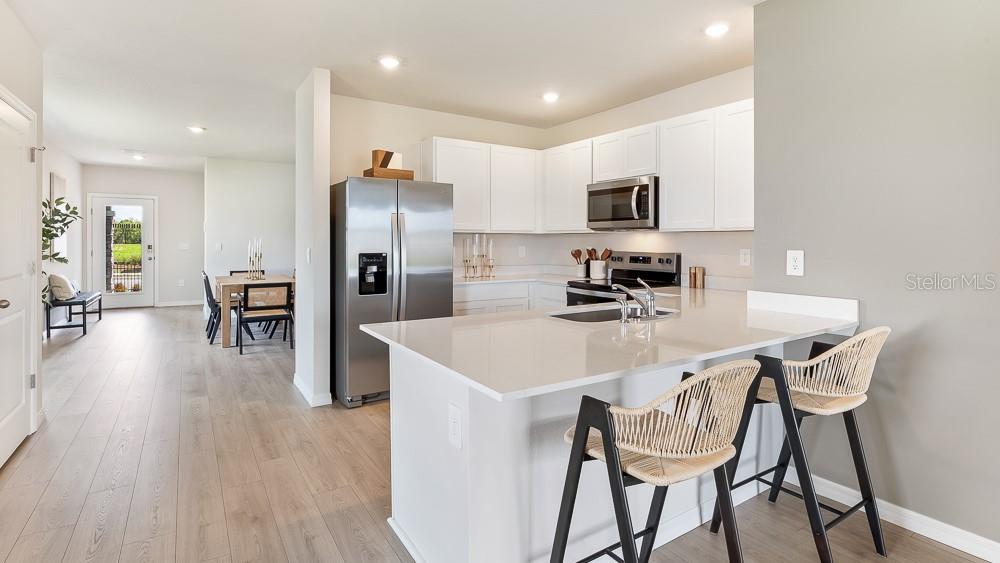 OAKFIELD TRAILS - Residential