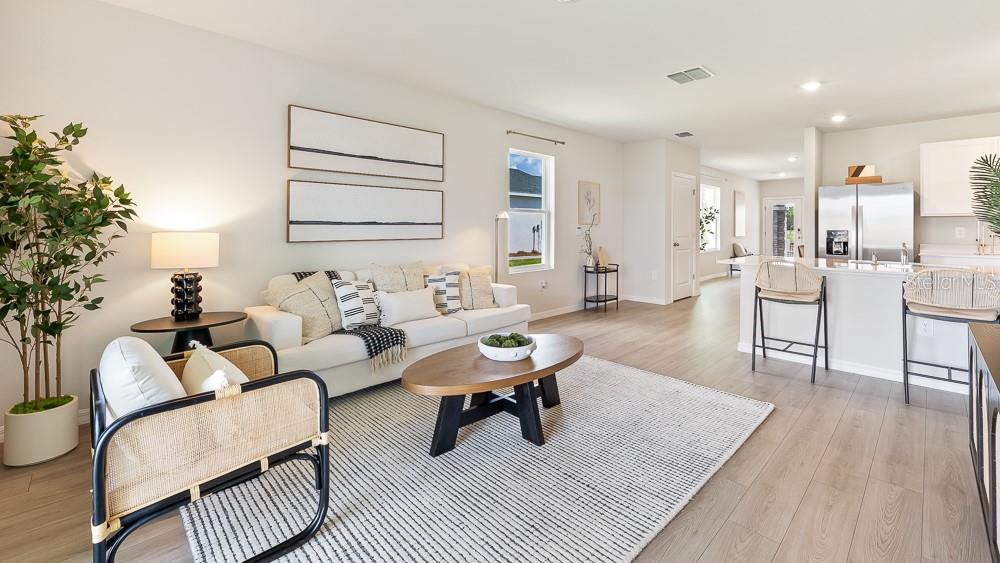 OAKFIELD TRAILS - Residential