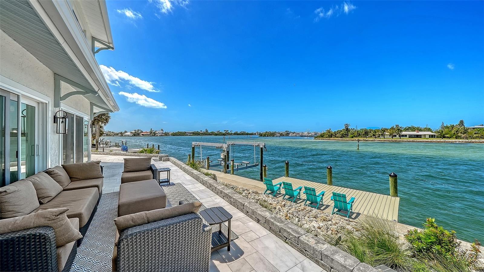 NORTH POINT HARBOUR UNIT THREE - Residential
