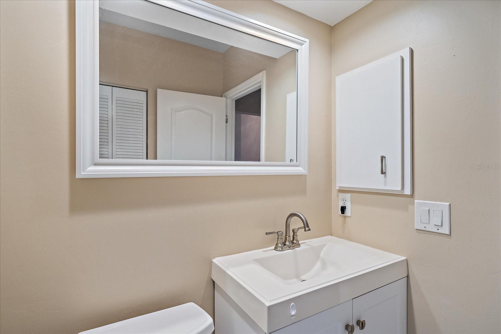 COLONY PLACE - Residential