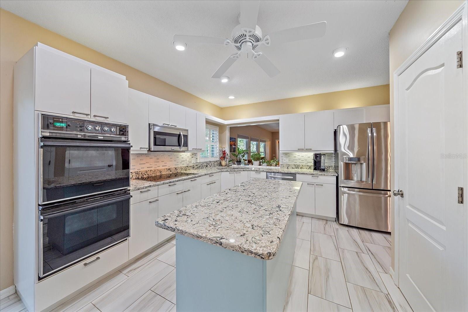 COLONY PLACE - Residential