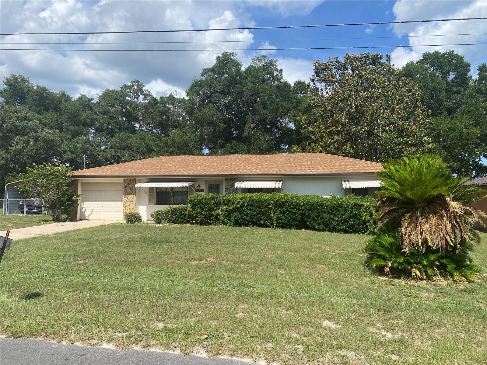 LAKE WEIR GARDENS - Residential