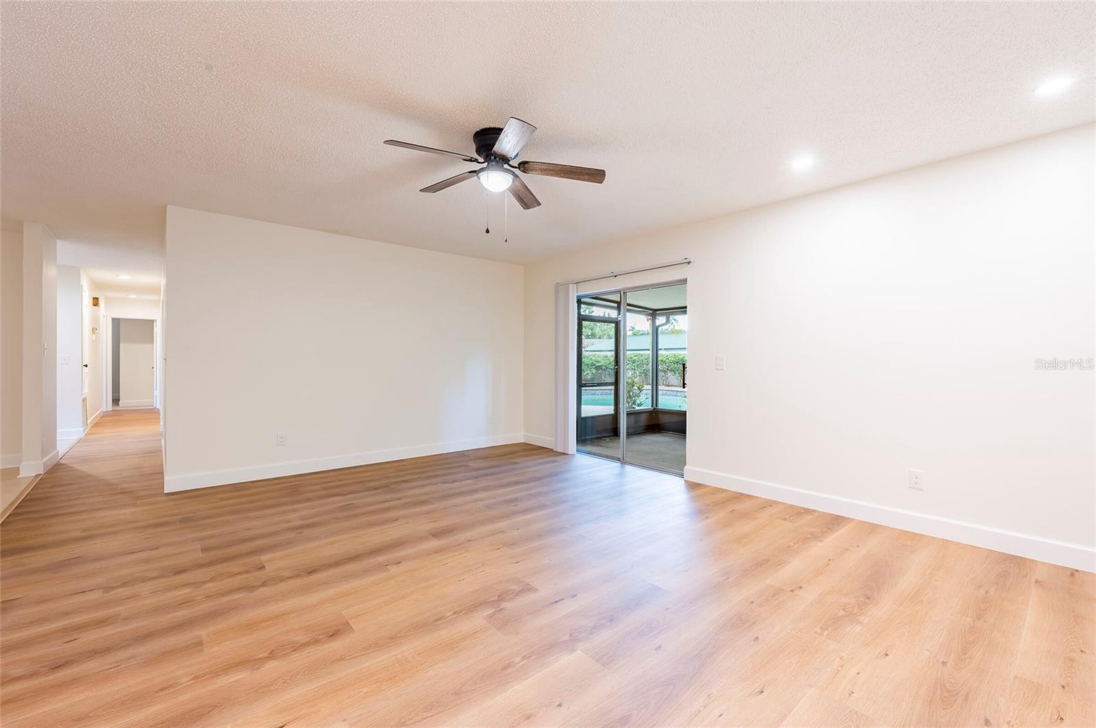 0Q6 NORTHDALE SECTION C UNIT NO 2 - Residential