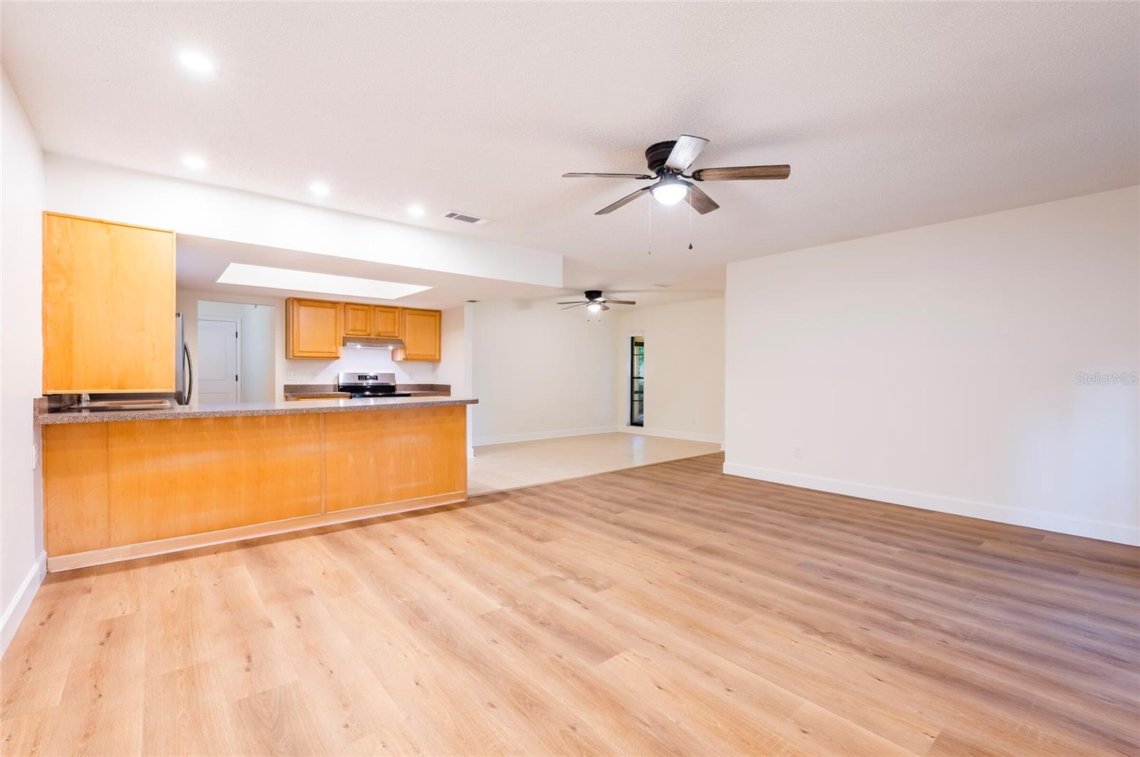 0Q6 NORTHDALE SECTION C UNIT NO 2 - Residential