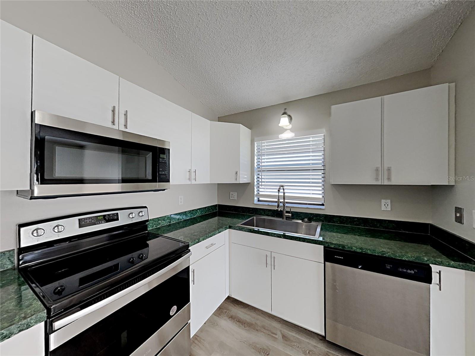 ROMEO HEIGHTS - Residential