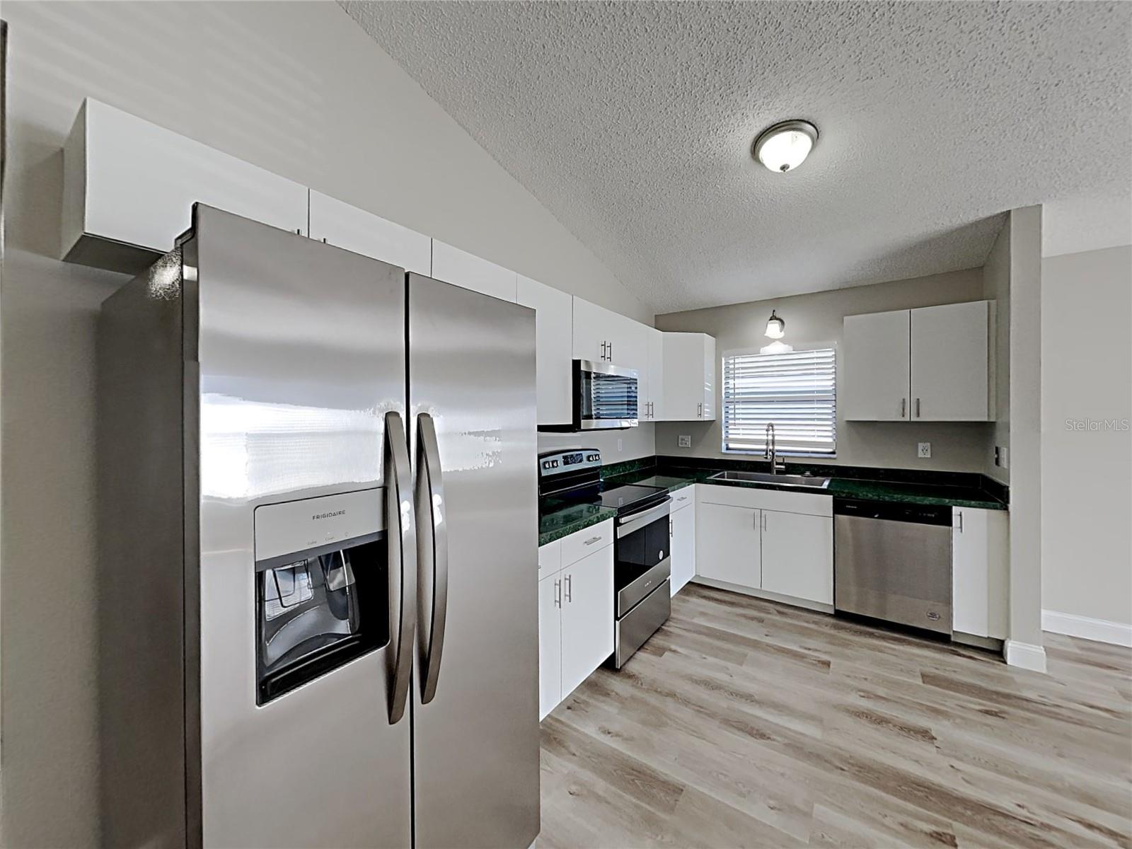 ROMEO HEIGHTS - Residential