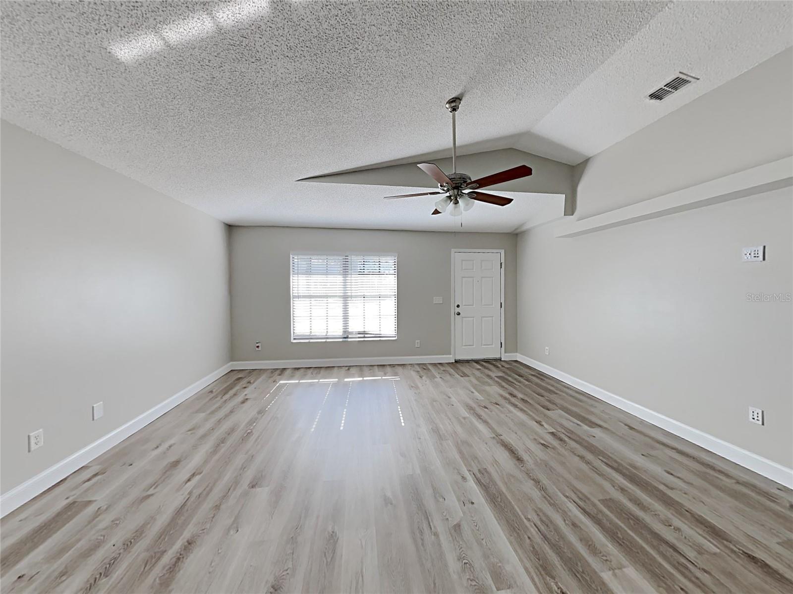 ROMEO HEIGHTS - Residential