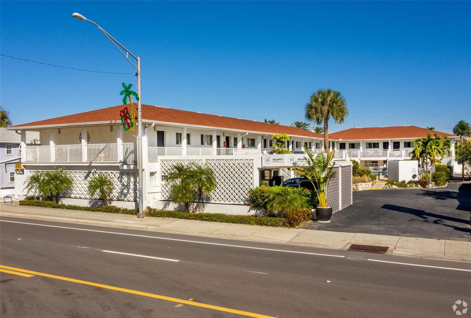 MADEIRA BEACH VISTA - Commercial Sale