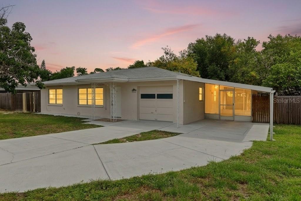 Virtually Staged. || OPEN HOUSE THIS WEEKEND 06/20 and 06/21 from 2-4pm || Some starter homes ask you to bring a tool belt and a dream. This one just asks you to bring your furniture. A brand-new 2025 roof sits up top, newer than most of the cars parked on the street. So, the biggest and scariest line item on a first home is already handled before you ever move in. Inside, the home opens into a comfortable 3 bed and 2 full bath layout and a flow that actually fits how people live. Out back, a large screened lanai allows room enough to host the whole family on Sunday, or to quietly hide from them on Monday. There's no HOA, which means no monthly dues, no board approvals, and nobody complaining about your grass being too high. It's minutes from downtown Bradenton, the Riverwalk, IMG Academy, shopping, dining, and schools, with Sarasota, I-75, and the Gulf beaches of Anna Maria Island all an easy drive away. Affordable, updated, and genuinely move-in ready in a market where that combination is getting rare, this is one property that will not likely remain available for long. Contact the listing agent for more details and a free tour.