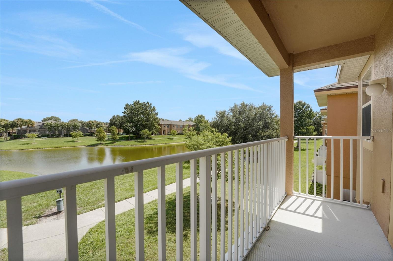 RETREAT AT TWIN LAKES REP - Residential