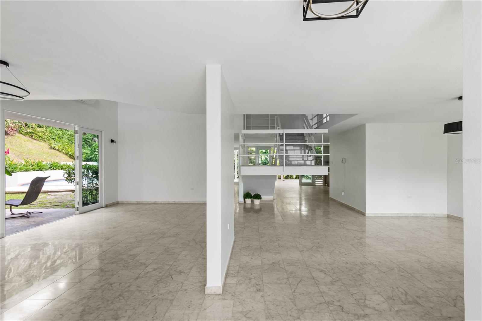 BALDWIN PARK - Residential