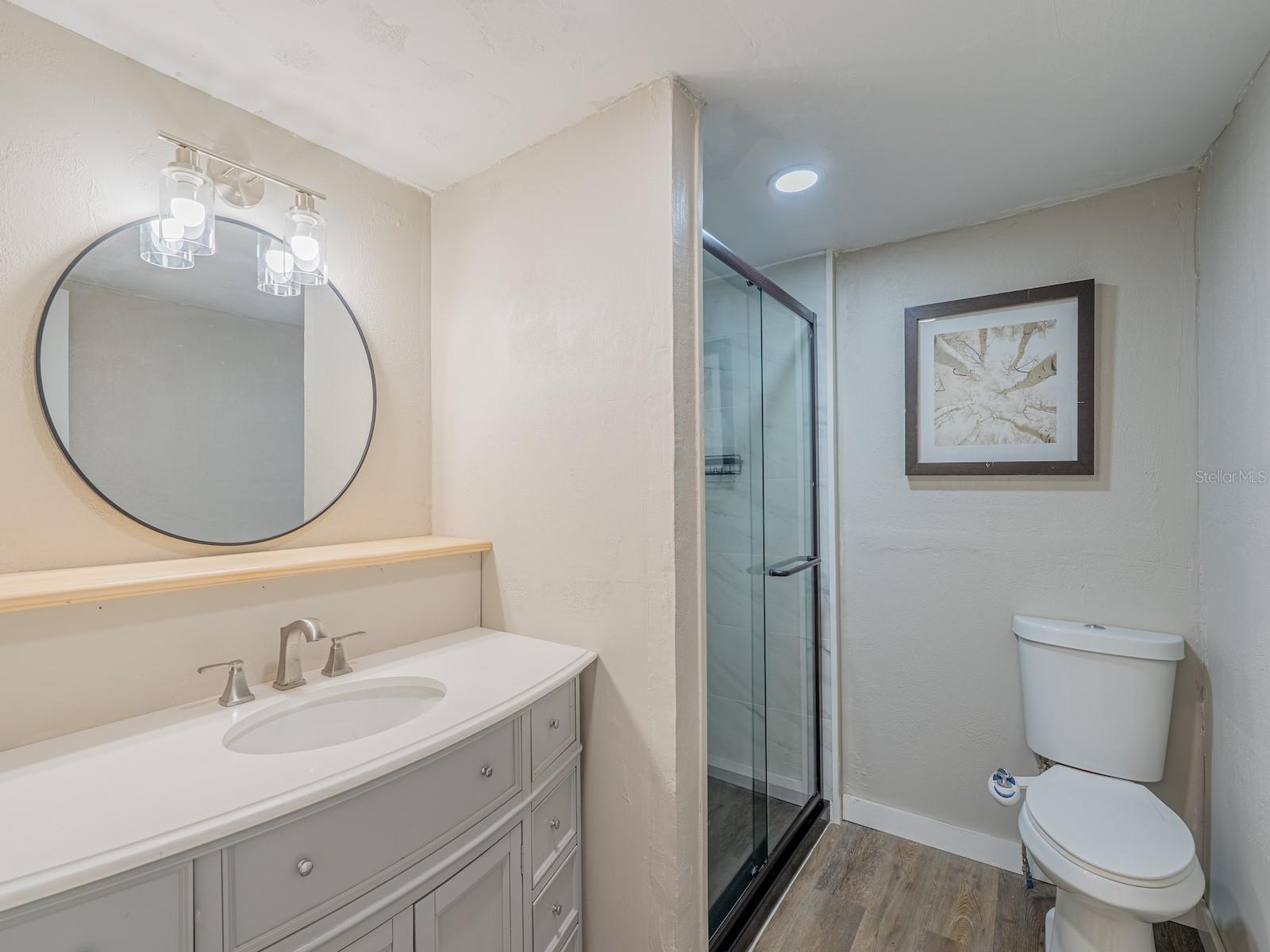 BUCKSKIN LAKE MANOR - Residential