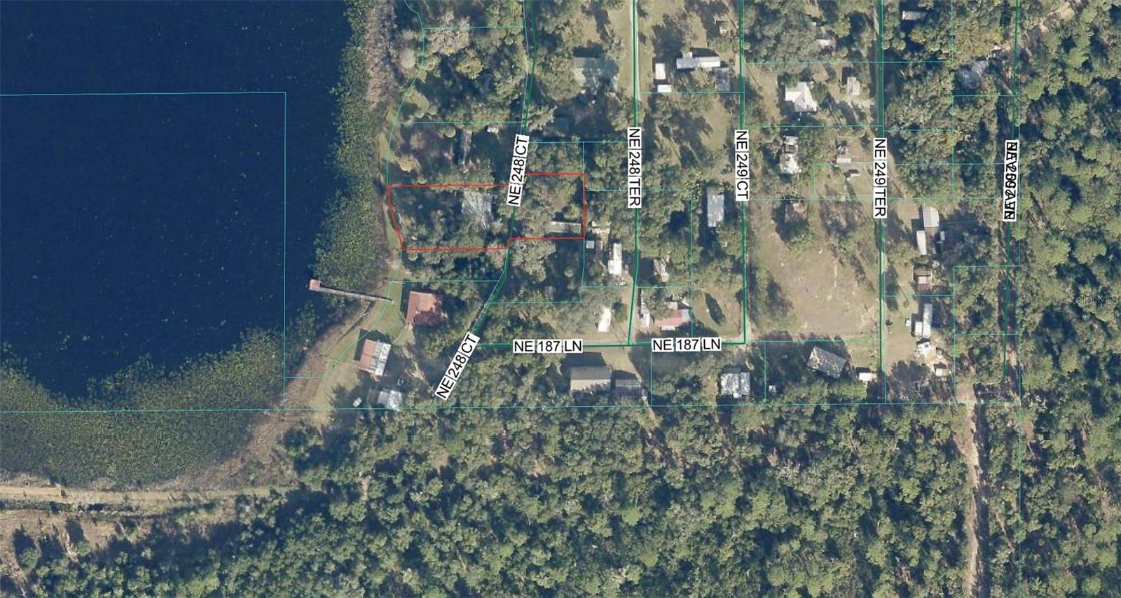 BUCKSKIN LAKE MANOR - Residential