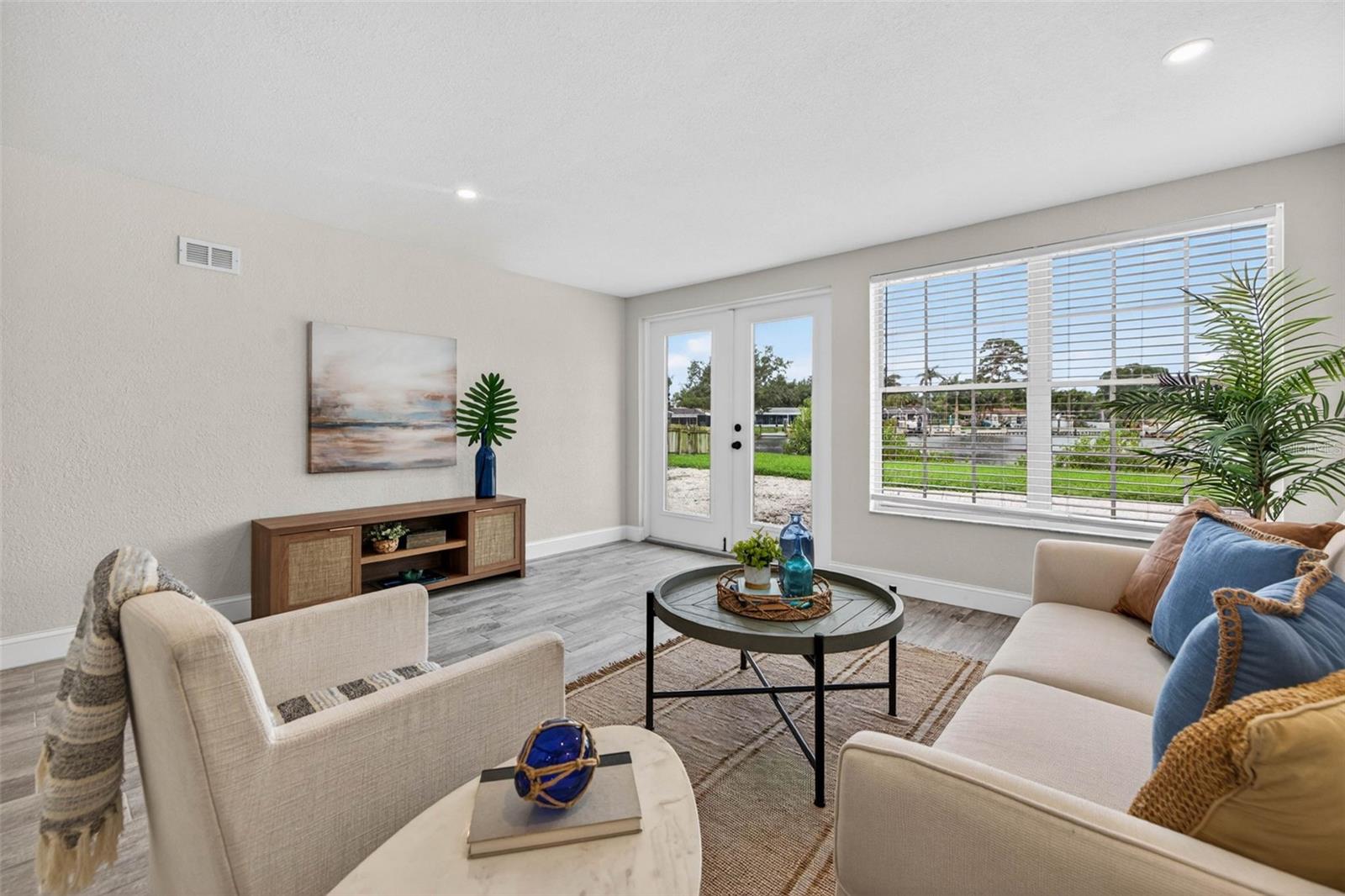 SHORE ACRES BUTTERFLY LAKE REP - Residential