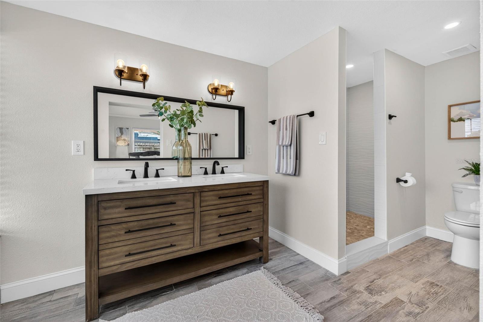 SHORE ACRES BUTTERFLY LAKE REP - Residential