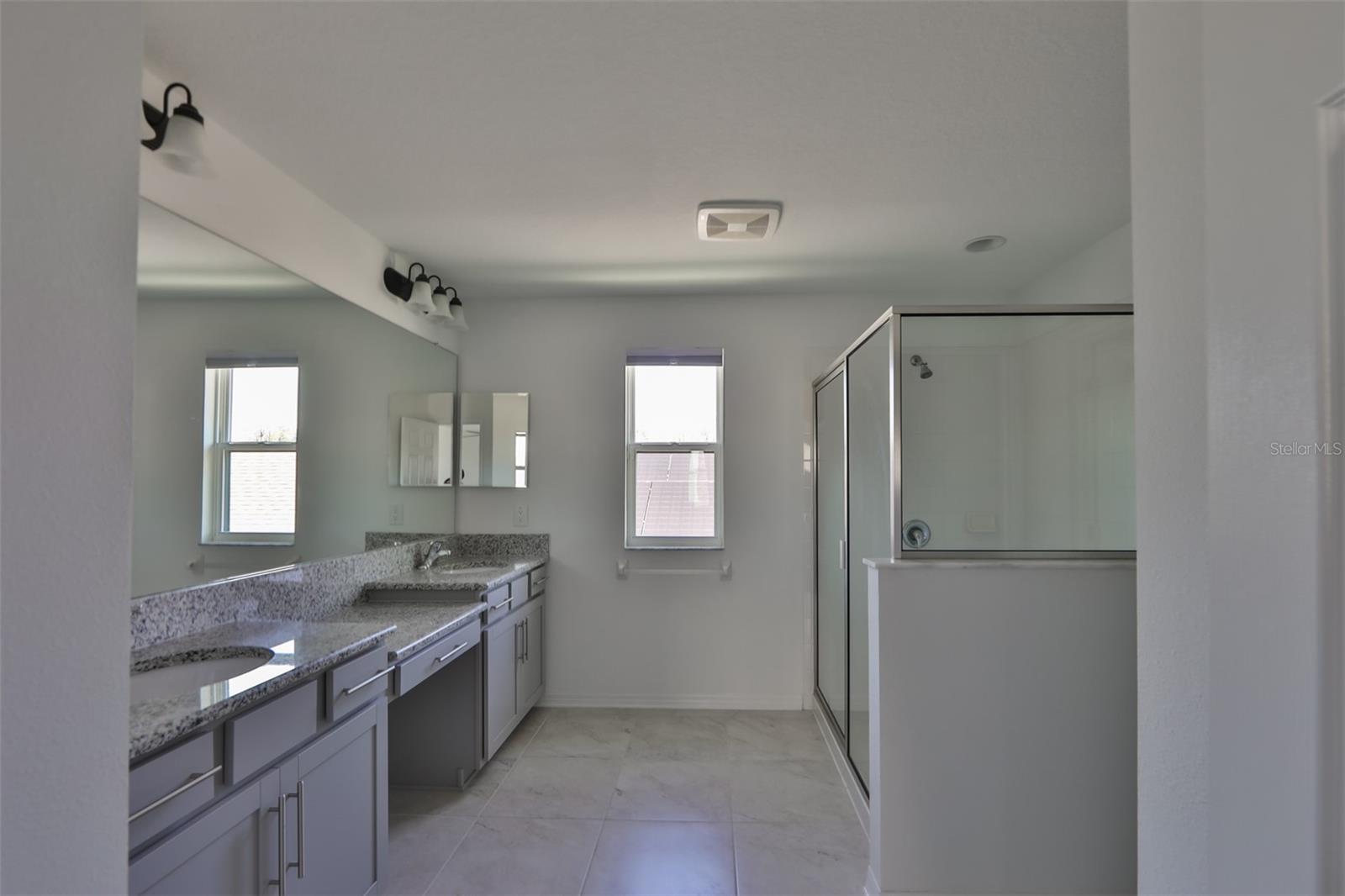 STARKEY RANCH VILLAGE 1 PH 3 - Residential Lease
