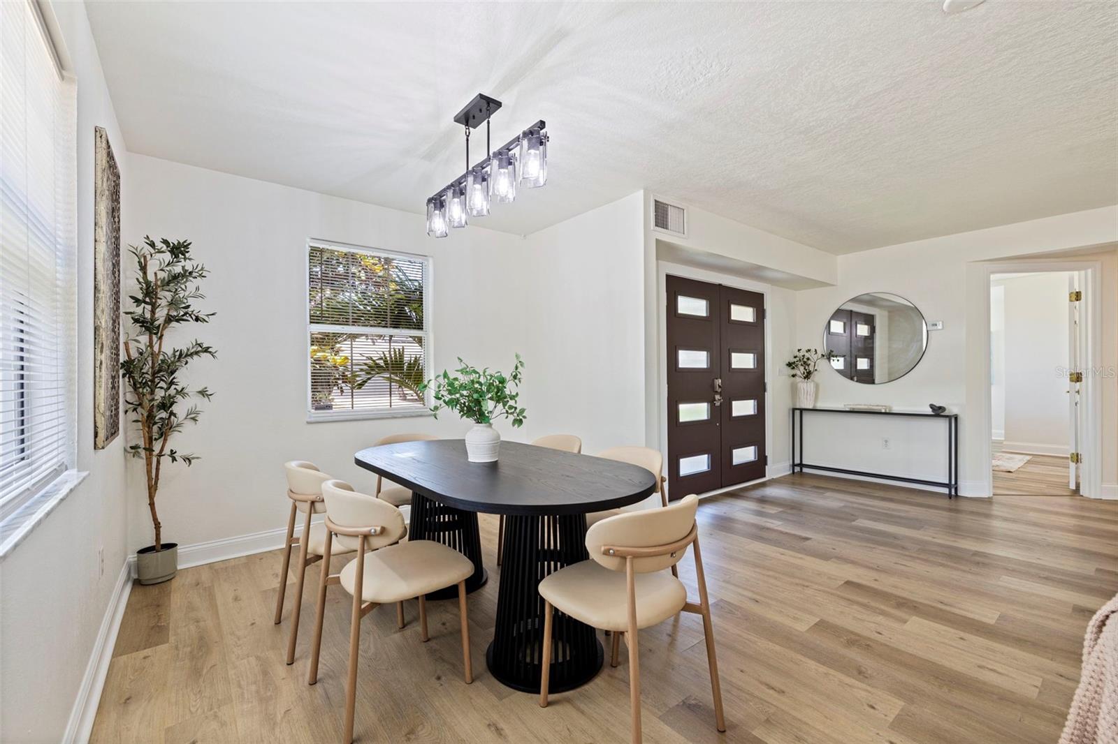 WOODLAWN - Residential