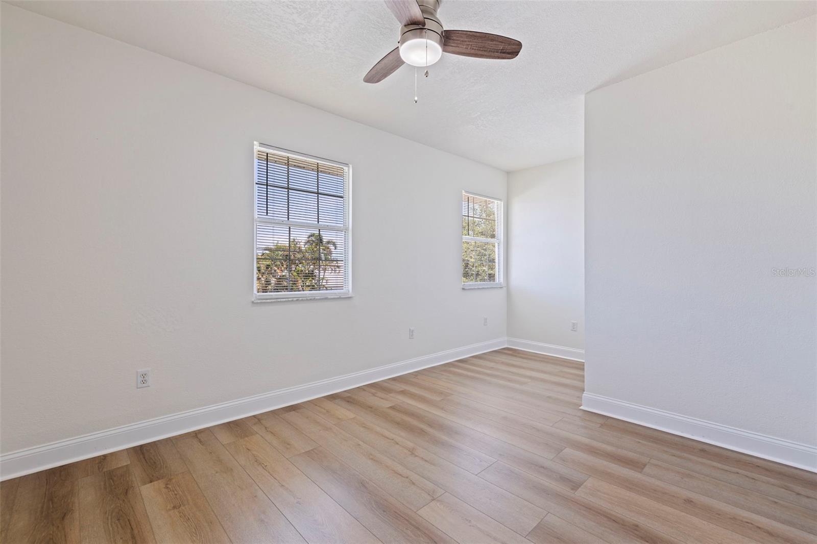 WOODLAWN - Residential
