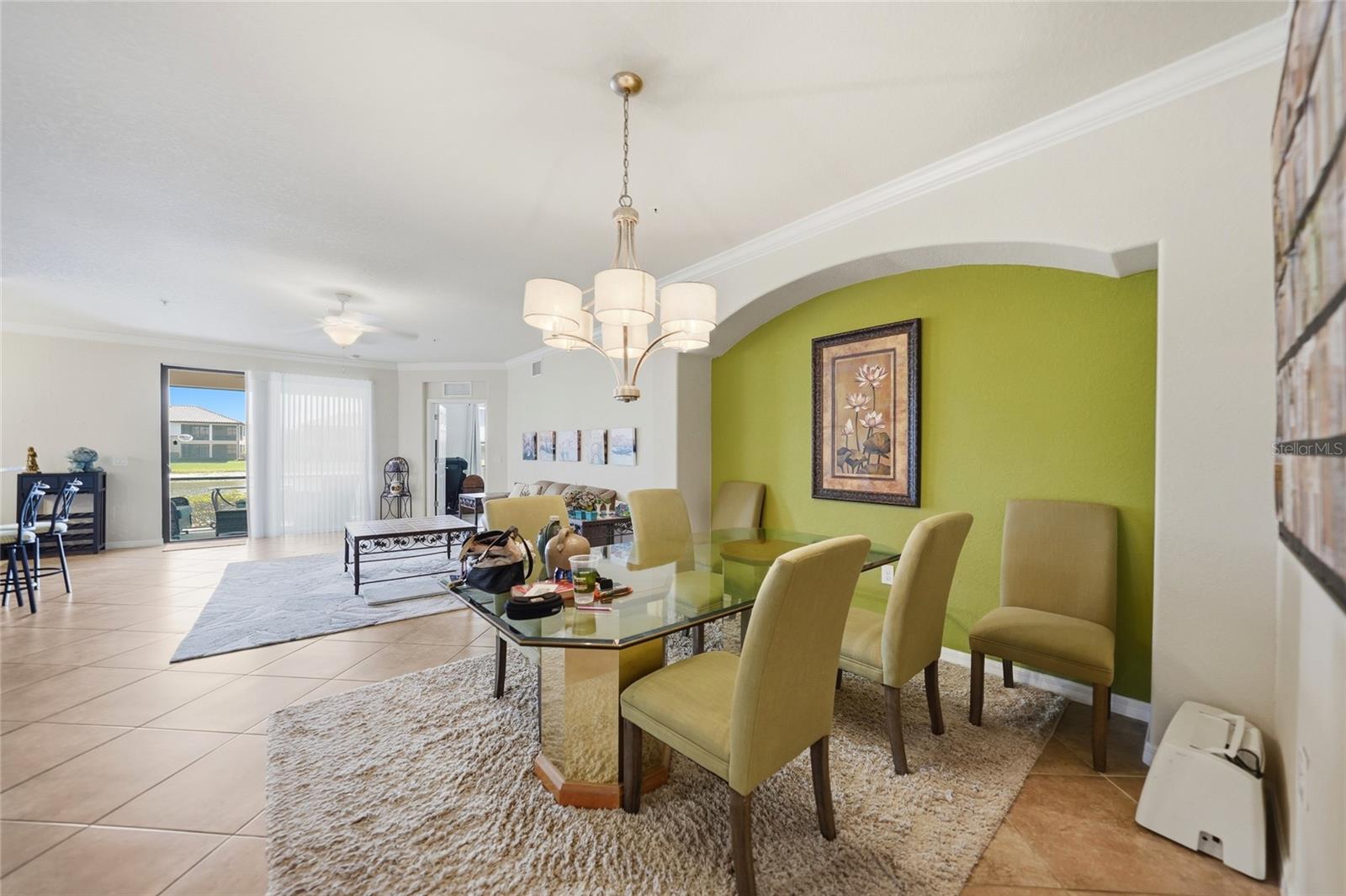 COACH HOMES 1 AT GRAN PARADISO - Residential