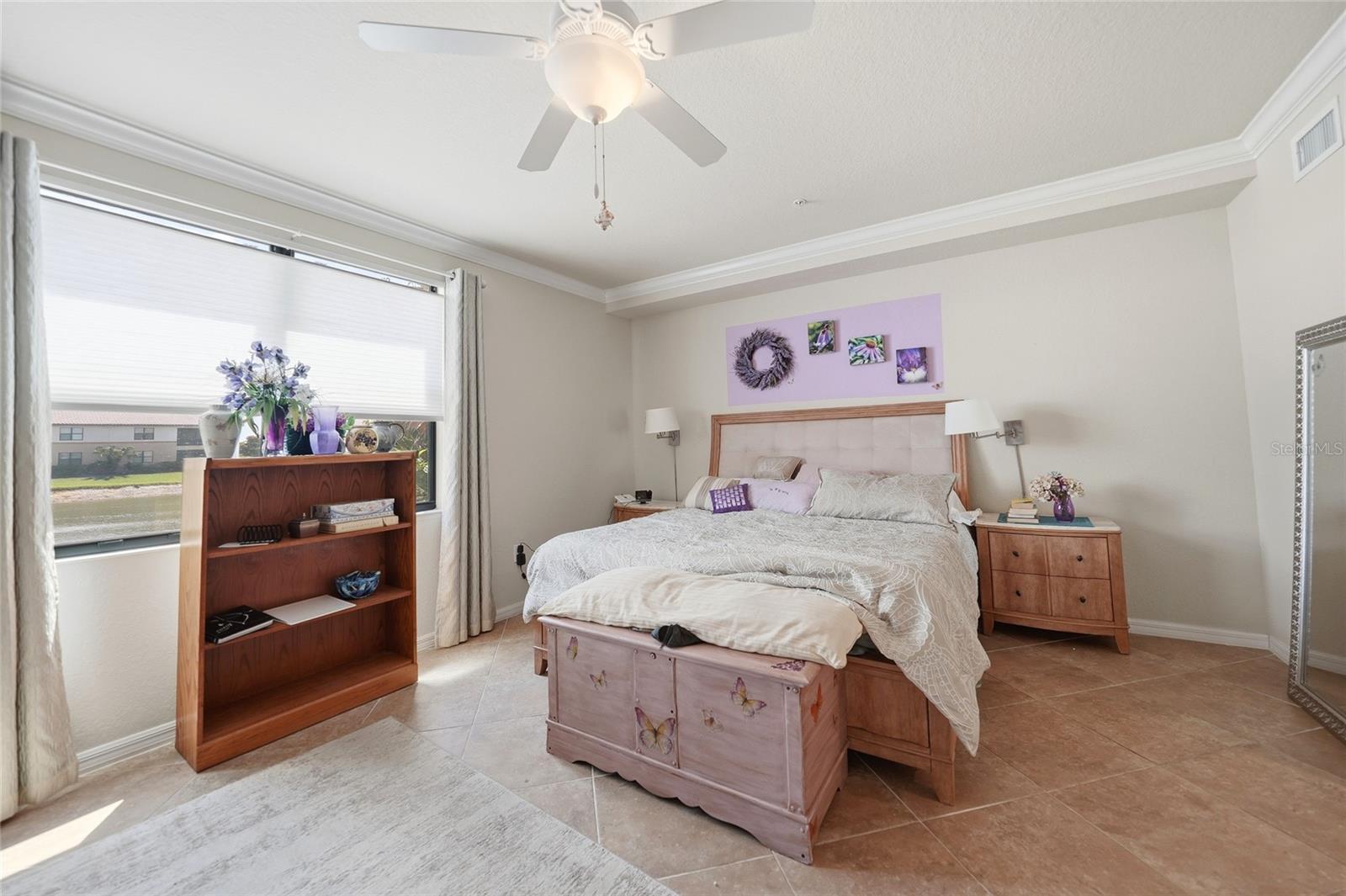 COACH HOMES 1 AT GRAN PARADISO - Residential