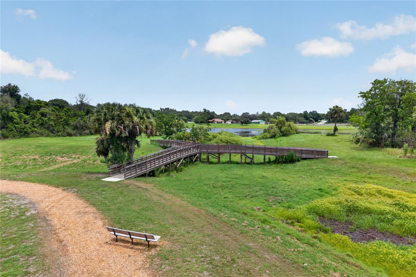 HAMPTON OAKS - Residential
