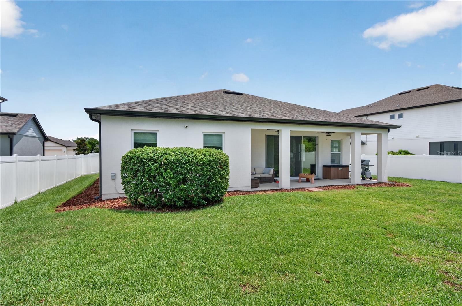 HAMPTON OAKS - Residential