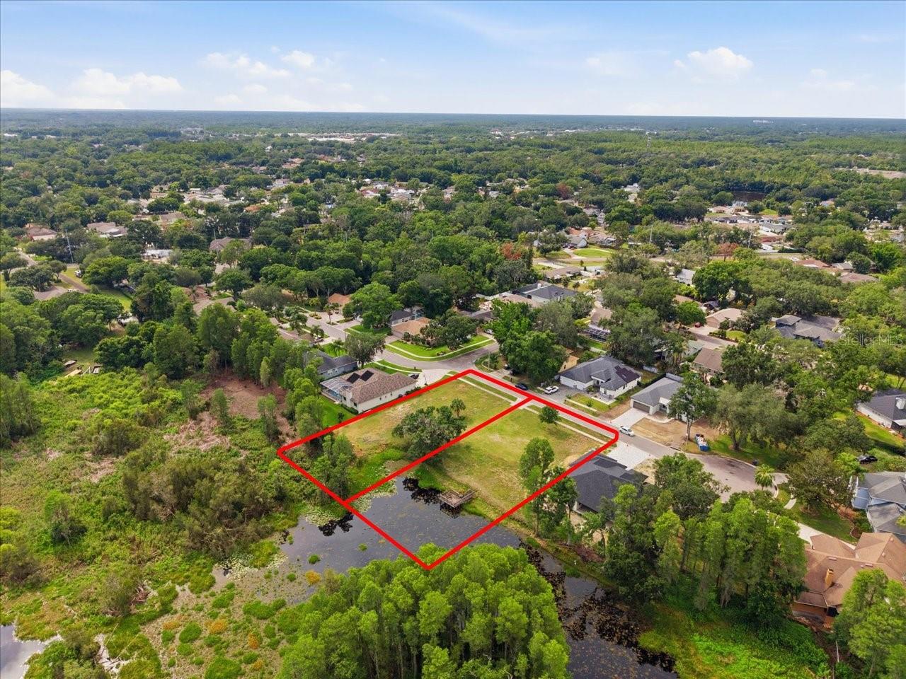 LAKE MAGDALENE WOODS LOT 9 REPLAT - Land