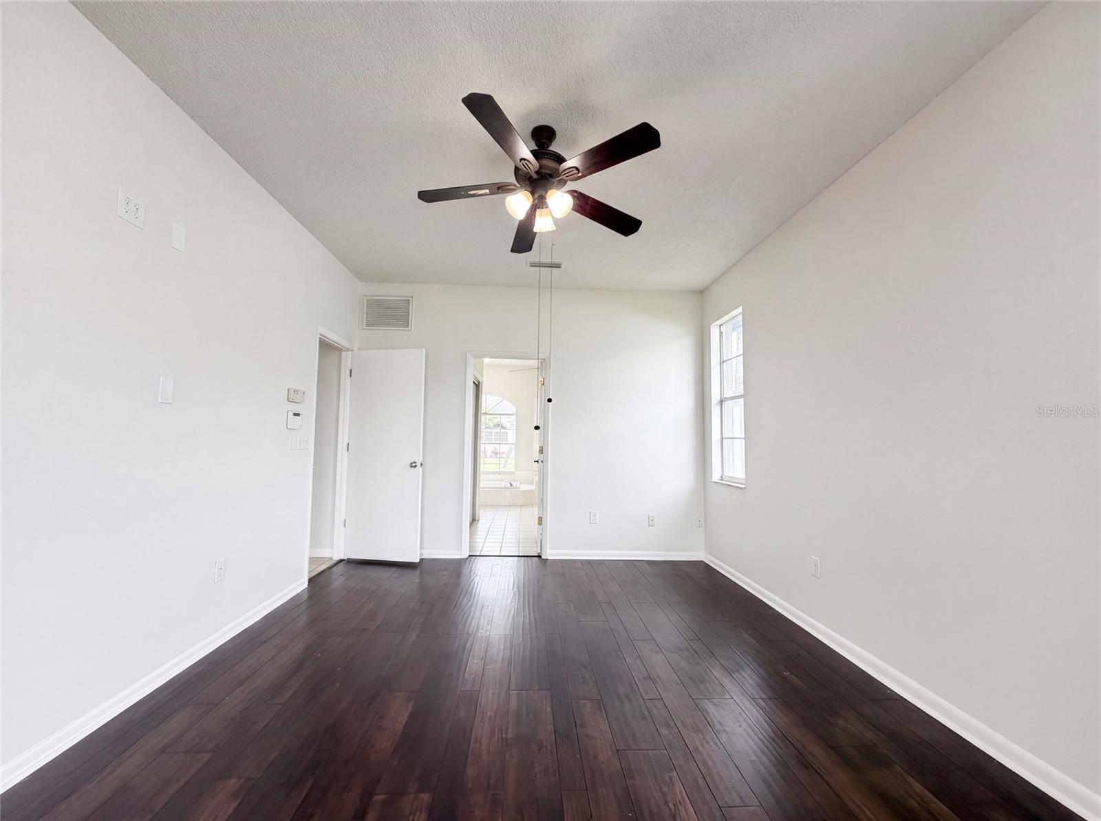 CLUBHOUSE ESTATES AT SUMMERFIE - Residential