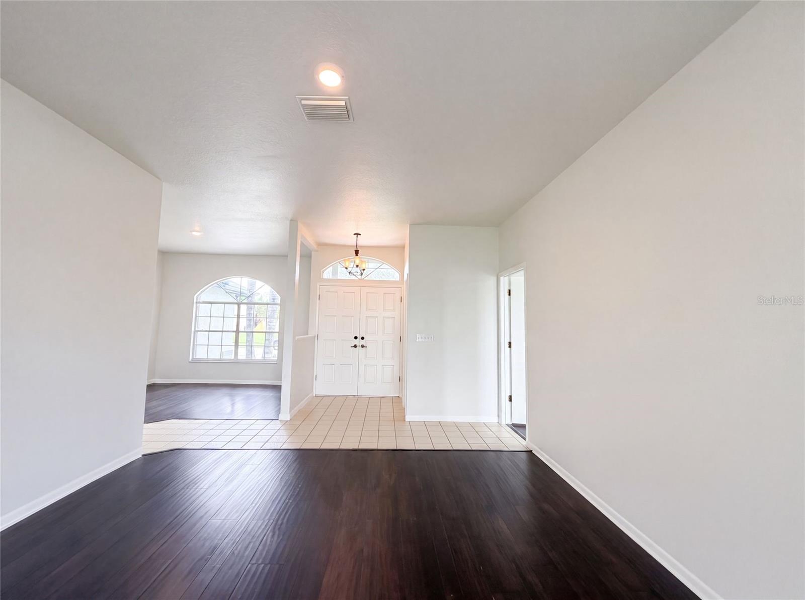 CLUBHOUSE ESTATES AT SUMMERFIE - Residential