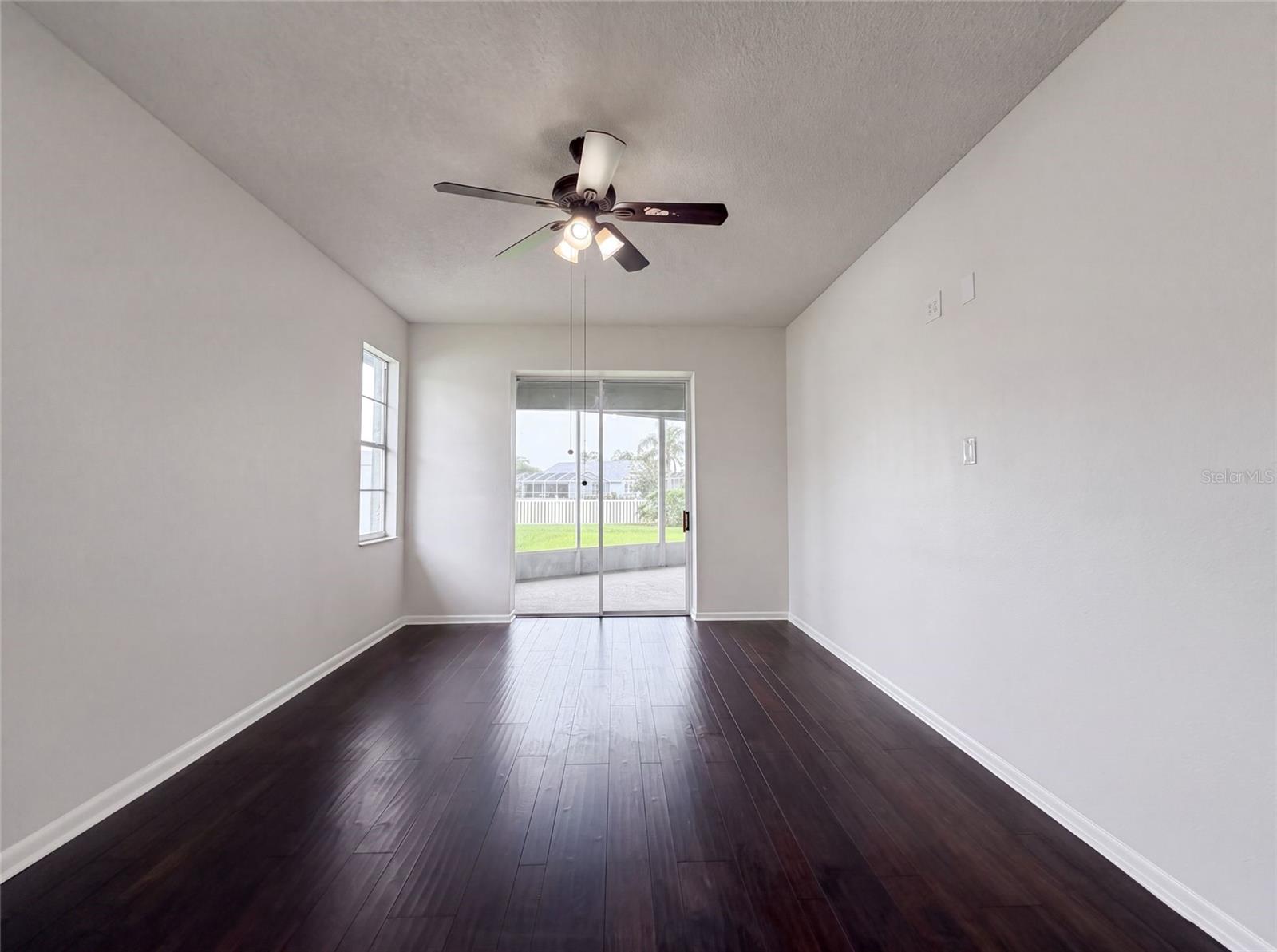 CLUBHOUSE ESTATES AT SUMMERFIE - Residential
